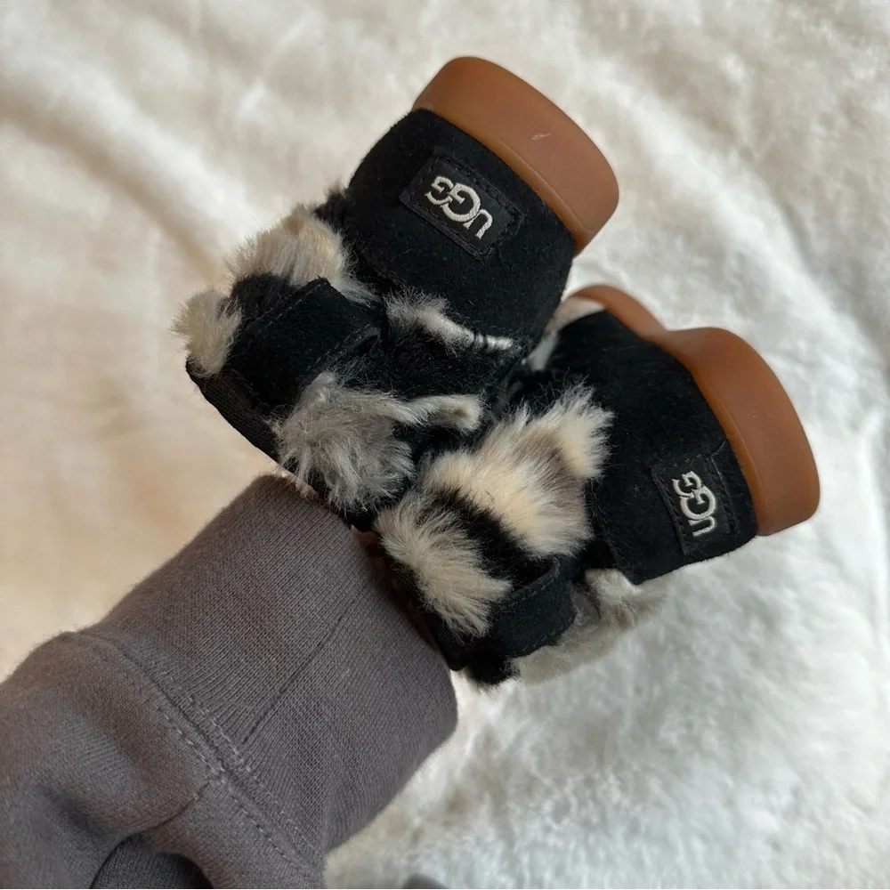 Ugg Toddler Panda Stuffie Bootie Size 7